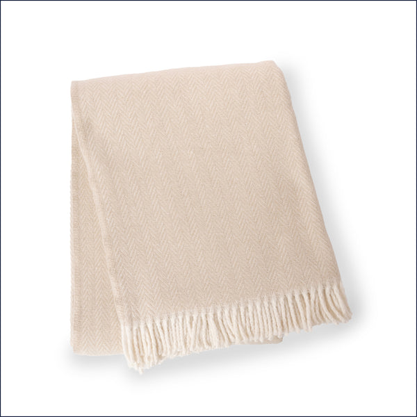 Chene Sasseville Throw